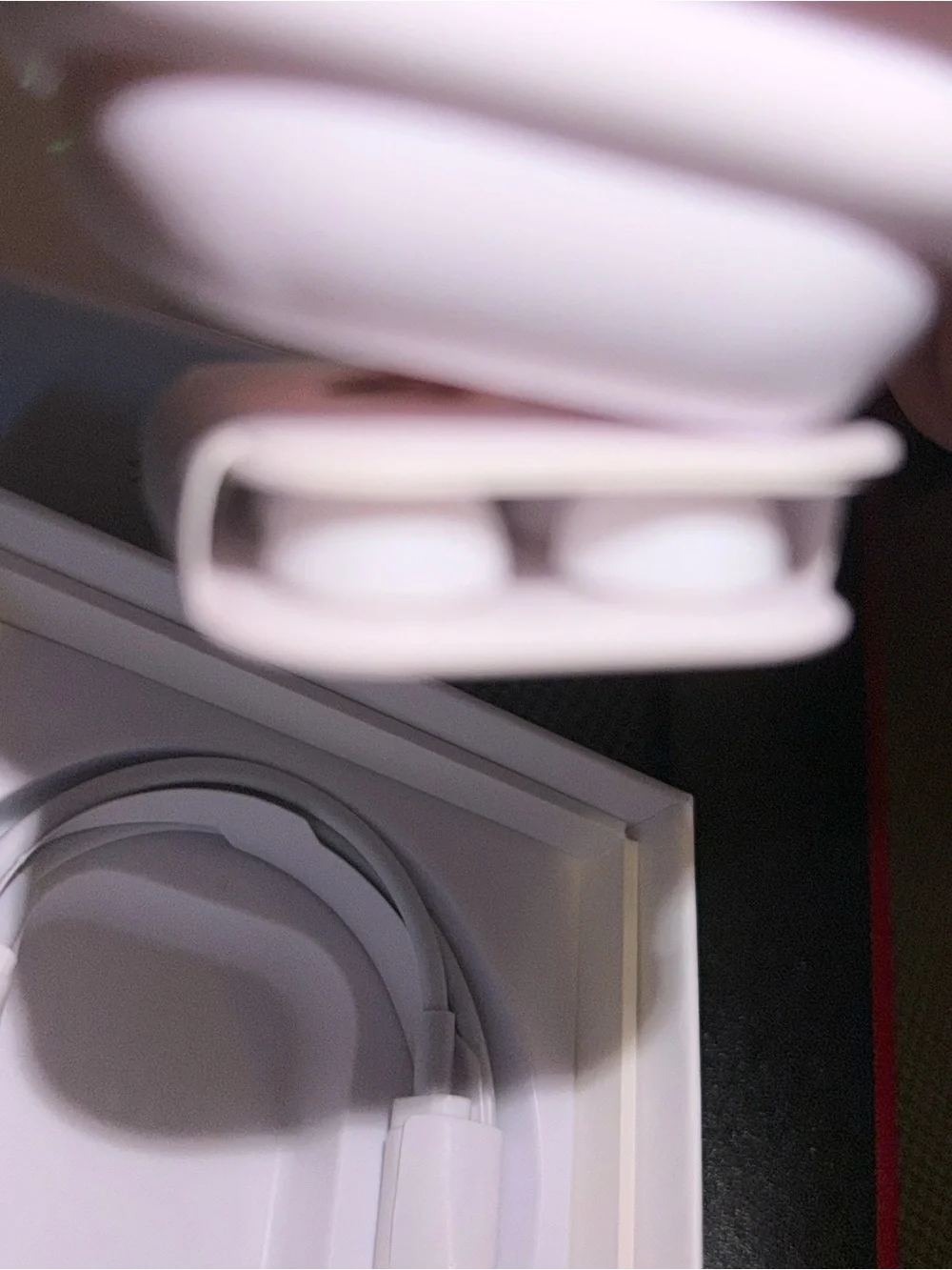 Apple AirPods Pro (White) Retail Box
